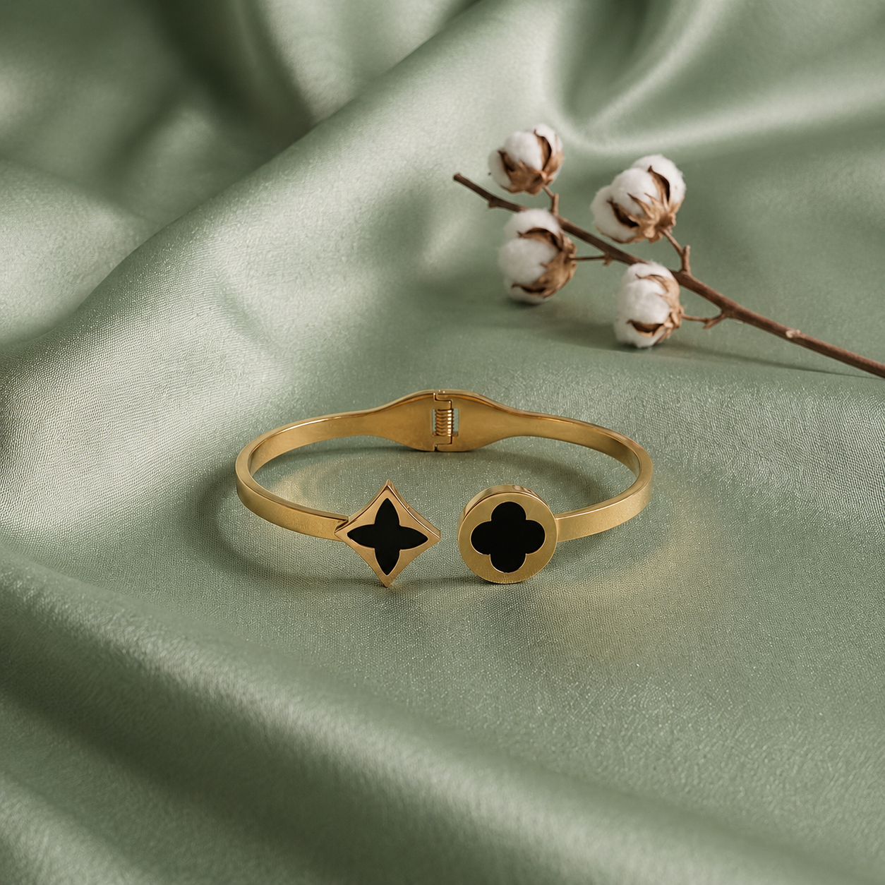 Star-Clover Bracelet